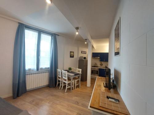 Little Palm apartment