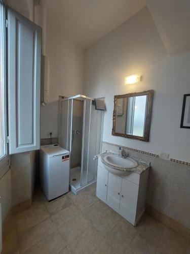 Little Palm apartment