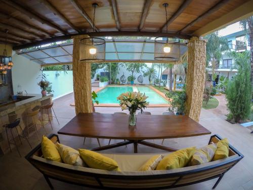 Gallery image of Dos Lunas Aparthotel in J. E. Estigarribia