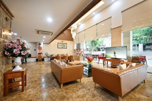 Ruang duduk di The River Park Hotel