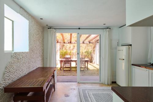 Dapur atau dapur kecil di Lilita House