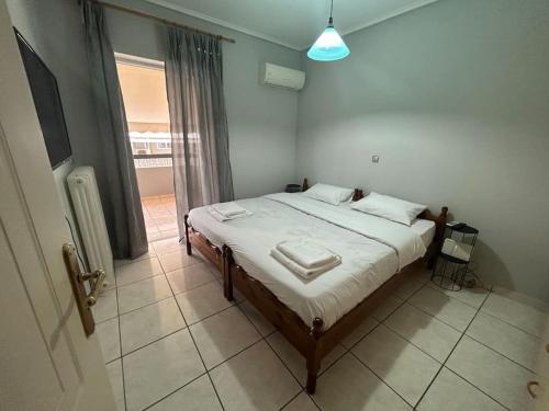 D2 Apartment - Athens Oasis