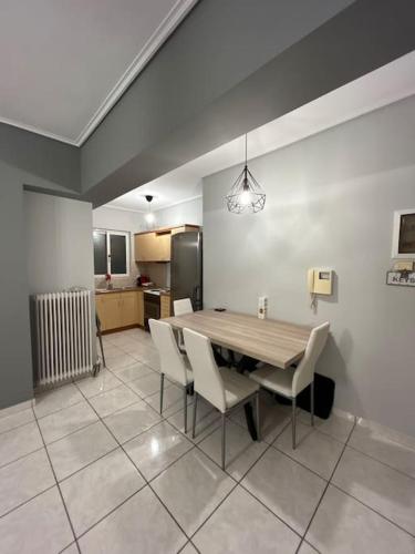 D2 Apartment - Athens Oasis
