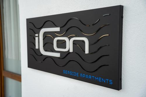 Сертификат, награда, вывеска или другой документ, выставленный в Icon seaside apartments