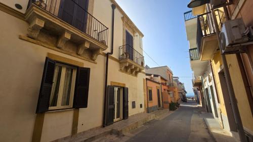 Gallery image of Pasithea House in Marzamemi