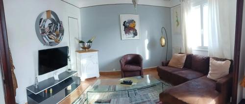 Appartement moderne à Perpignan avec vue sur la montagne