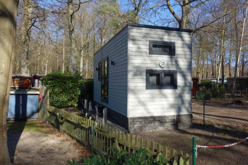 Budova, kde se prázdninový areál nachází