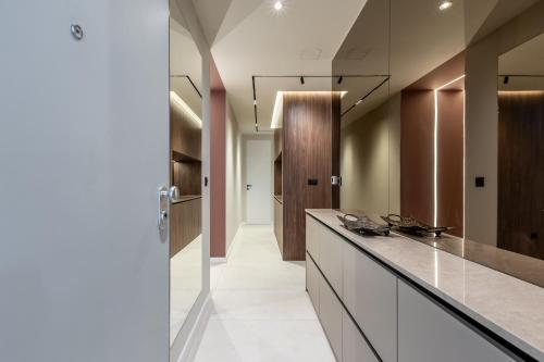 Köök või kööginurk majutusasutuses Mabu Luxury Apartment