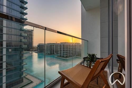 Oraya - Sleek 1BR In District one , Direct Lagoon Access