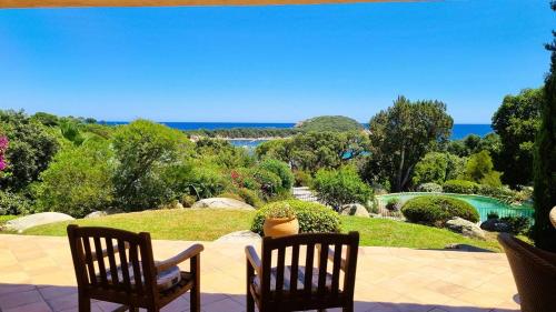 Photo de la galerie de l'établissement Villa Capicciola, 8 pers, piscine, 30 m plage, à Cirendinu