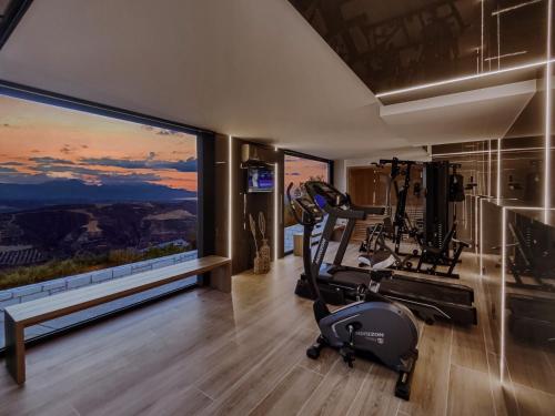 Indigo Villa with private Pool-Gym-Sauna-BBQ by Hospi Living