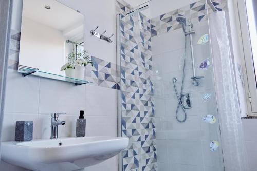 Et badeværelse på Casa al mare Circe