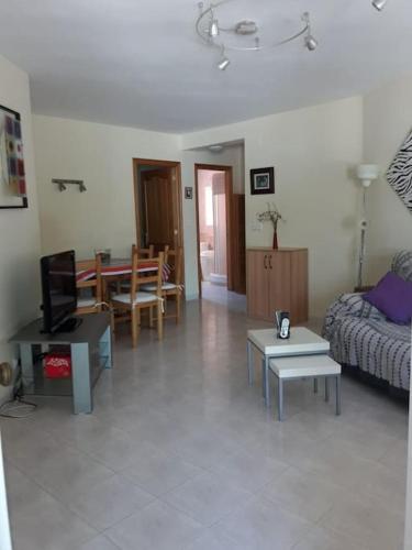 Bungalow in Calpe - swimming pool and tennis court