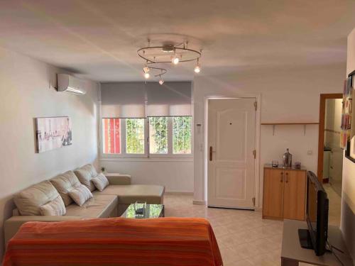 Bungalow in Calpe - swimming pool and tennis court