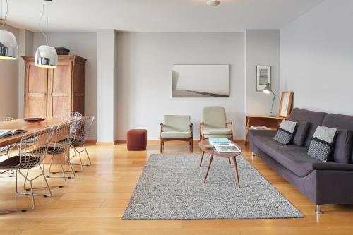 Boulevard Terrace by FeelFree Rentals
