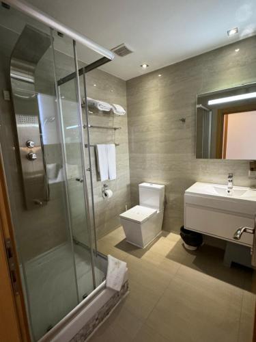 Un baño de Gardenia Hotel & Spa