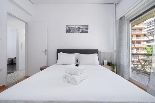 Sea Breeze 2 bedroom Apartment - 10 min walk to beach