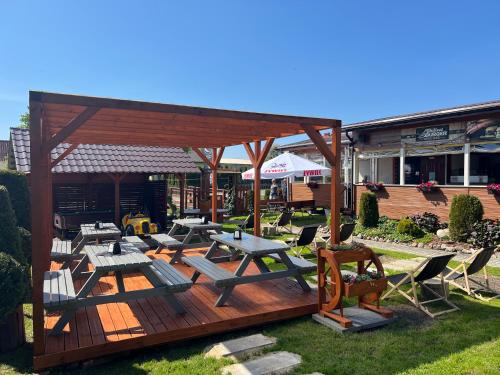 Zahrada ubytování Domki w Rusinowie u Gosi