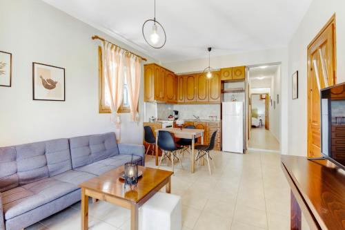 Gallery image of TheaSEA house in Agios Nikitas