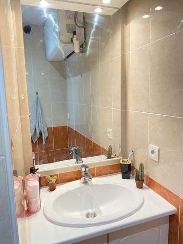 Photo de la galerie de l'établissement Apparemment cosy et charmant, à Courbevoie