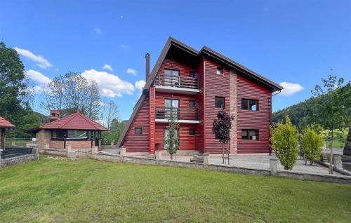 5 Bedroom Amazing Home In Jasenak