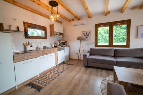 Kuchyň nebo kuchyňský kout v ubytování Sweet Home Visoko FREE PARKING, AC, RENT A CAR
