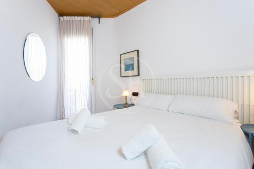 Chic Apartment in Plaza España near Sants Montjuïc