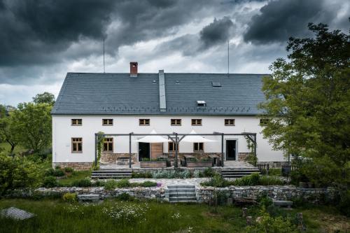 Zahrada ubytování Fajn TAJM Rychleby