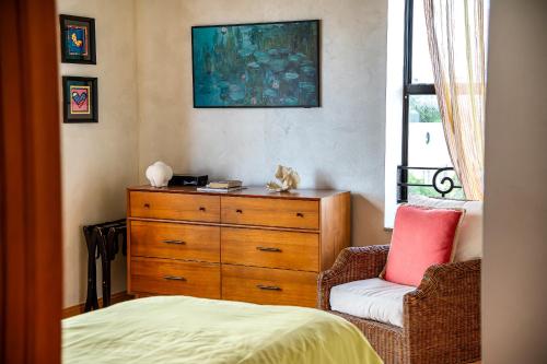 Area soggiorno di The Netherland by MIAMI BEACH OCEAN RENTAL