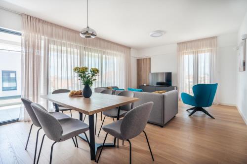 Skyline Serenity-Zadar's Premier Roof Terrace