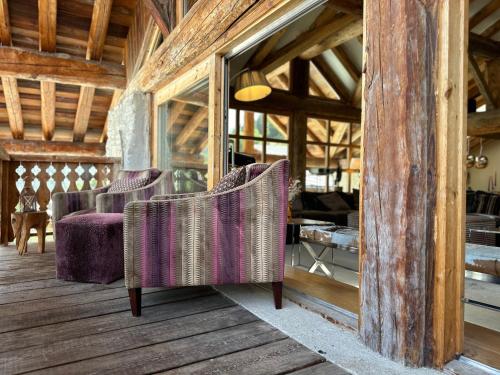Ruang duduk di Chalet Violettes