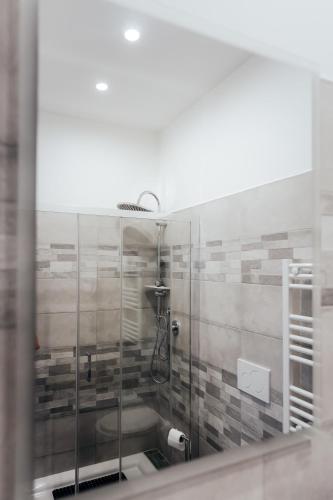 Bilik mandi di Capitani Guest House