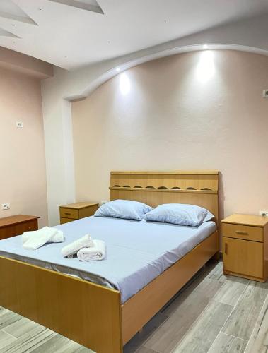 Postel nebo postele na pokoji v ubytování Apartment in Shkodra
