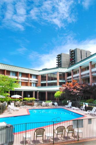 University Place Hotel and Conference Center Image
