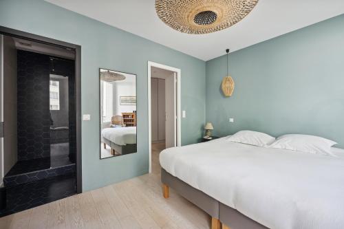 Veeve - Thoroughly Modern Maison