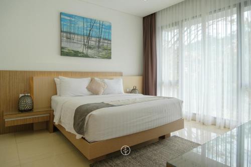 Кровать или кровати в номере Hikari Hill View Villa 7 bedrooms with a private swimming pool and Billiard