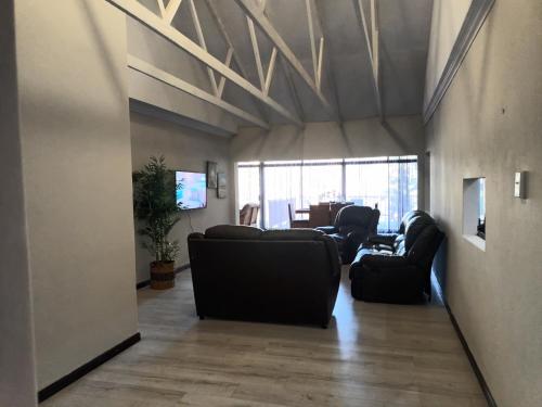 Televisyen dan/atau pusat hiburan di Luxury in Pietermaritzburg