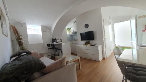 TV a/nebo společenská místnost v ubytování Quiet corner