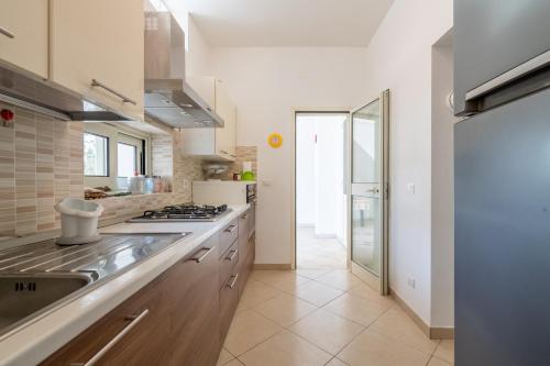 Η κουζίνα ή μικρή κουζίνα στο Villa di Pasquale