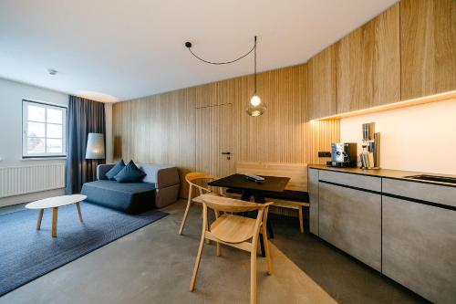 Villa Rosa Deluxe Apartments