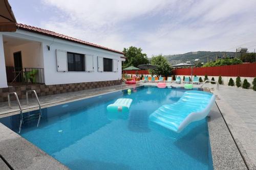 Villa Valentino Swimming Pool