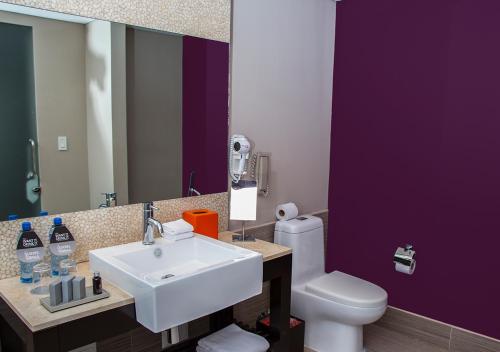 Koupelna v ubytování Megapolis Hotel Panama