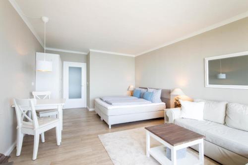 Postel nebo postele na pokoji v ubytování Ferienwohnung Residenz App 149 - Timmendorfer Strand