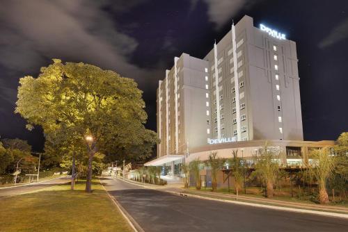 Deville Prime Campo Grande — Property building