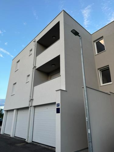 Budova, kde se apartmán nachází