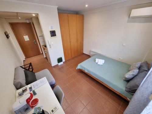 Astro Studio Apartments