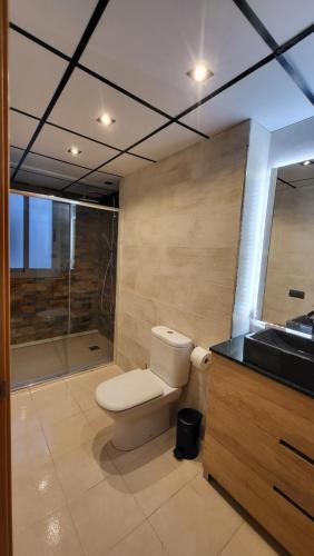 Ένα μπάνιο στο Apartamento VALLFOGONA Relax