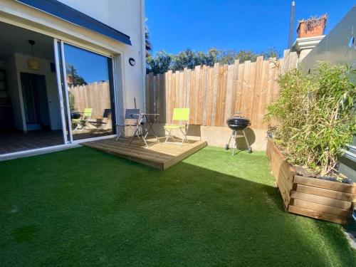 studio avec terrasse