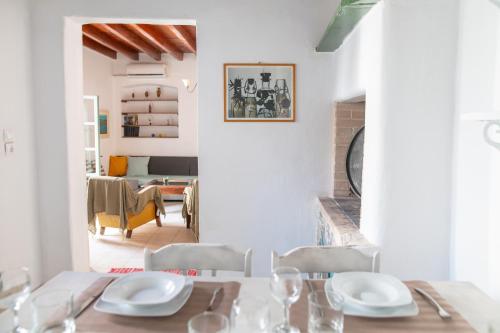 Apellou House