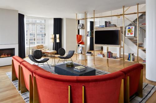The Luxury Collection Hotel Manhattan Midtown Image